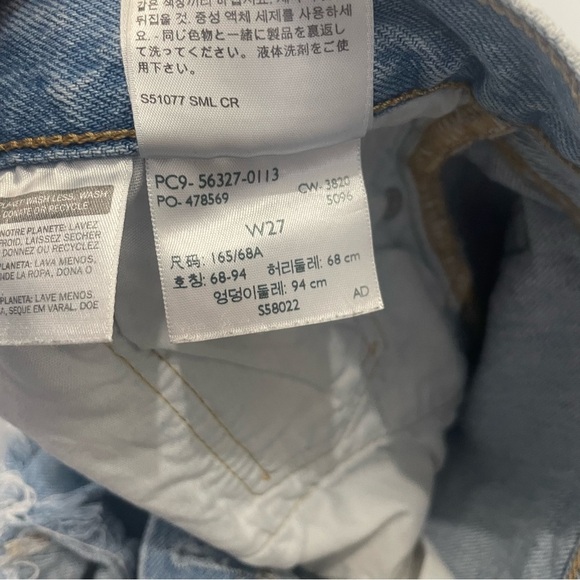 👖 Levi’s High-Waisted Distressed Button-Up Denim Shorts – Women’s Size 27 👖 - Picture 8 of 11